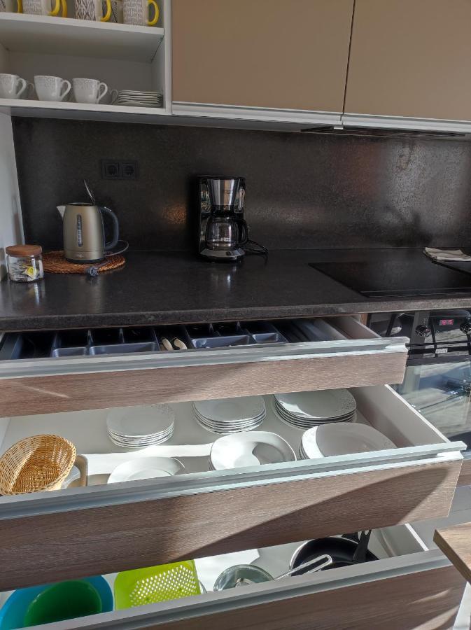 Apartment Dom Na Wylacznosc Przy Prostej, Z Ogrodkiem I Parkingiem Faktury Vat Kielce
